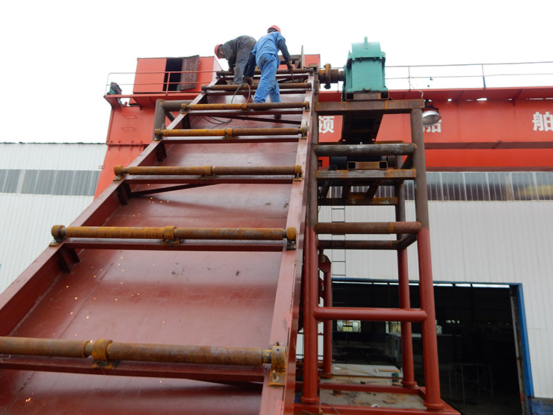 Bucket Chain Dredger Building