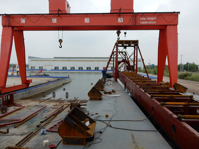 Bucket Chain Dredger Building