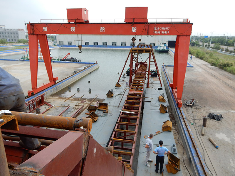 Bucket Chain Dredger Building